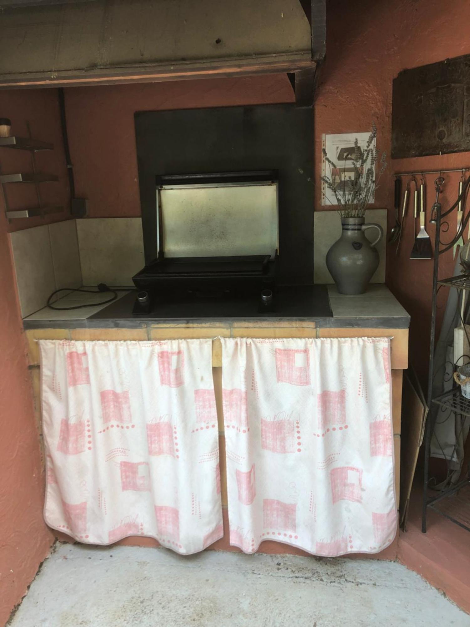 Appartement Dans La Colline Belgentier Exteriör bild